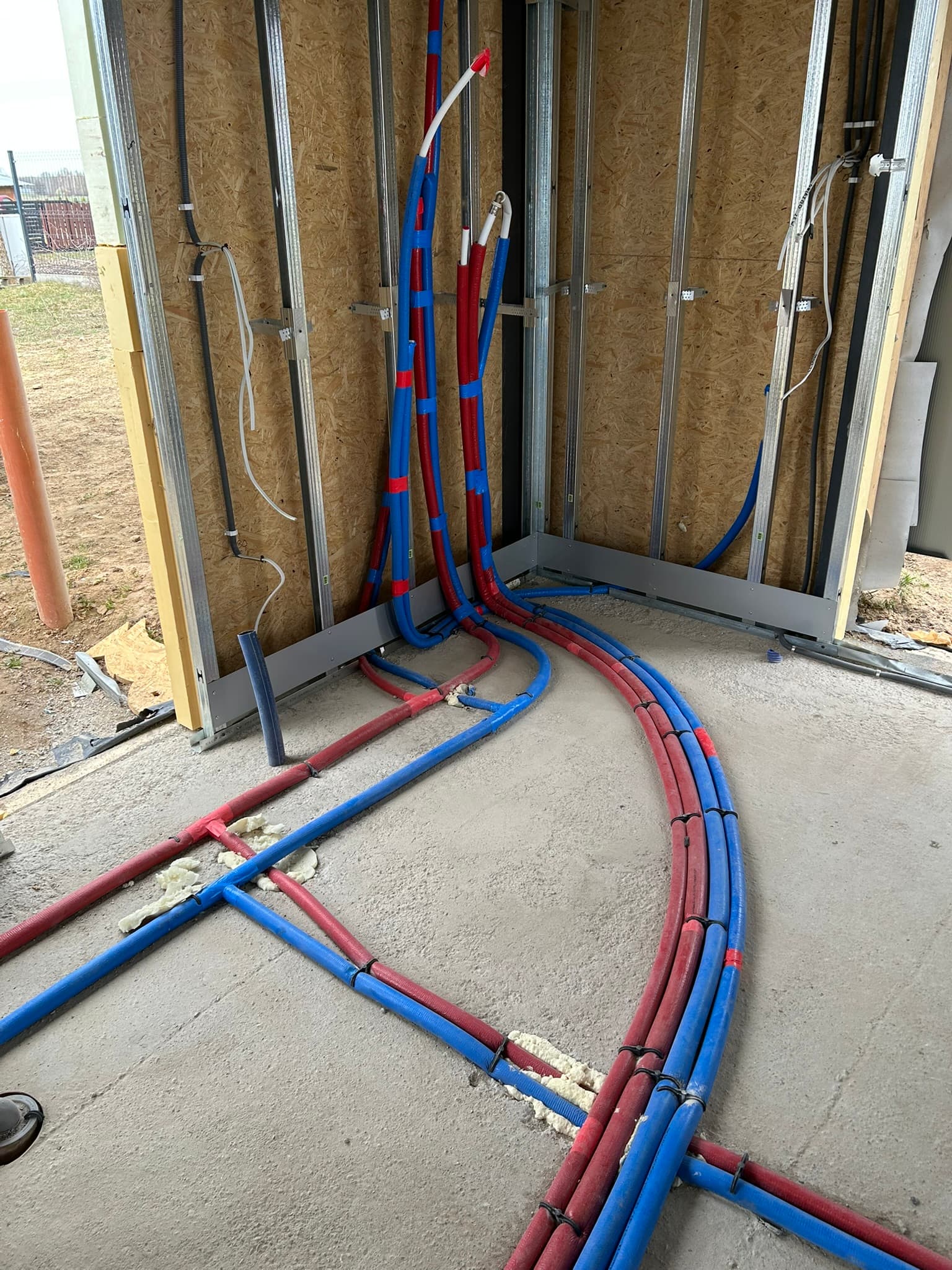 Instalacja domu jednorodzinnego — zdjęcie 15
